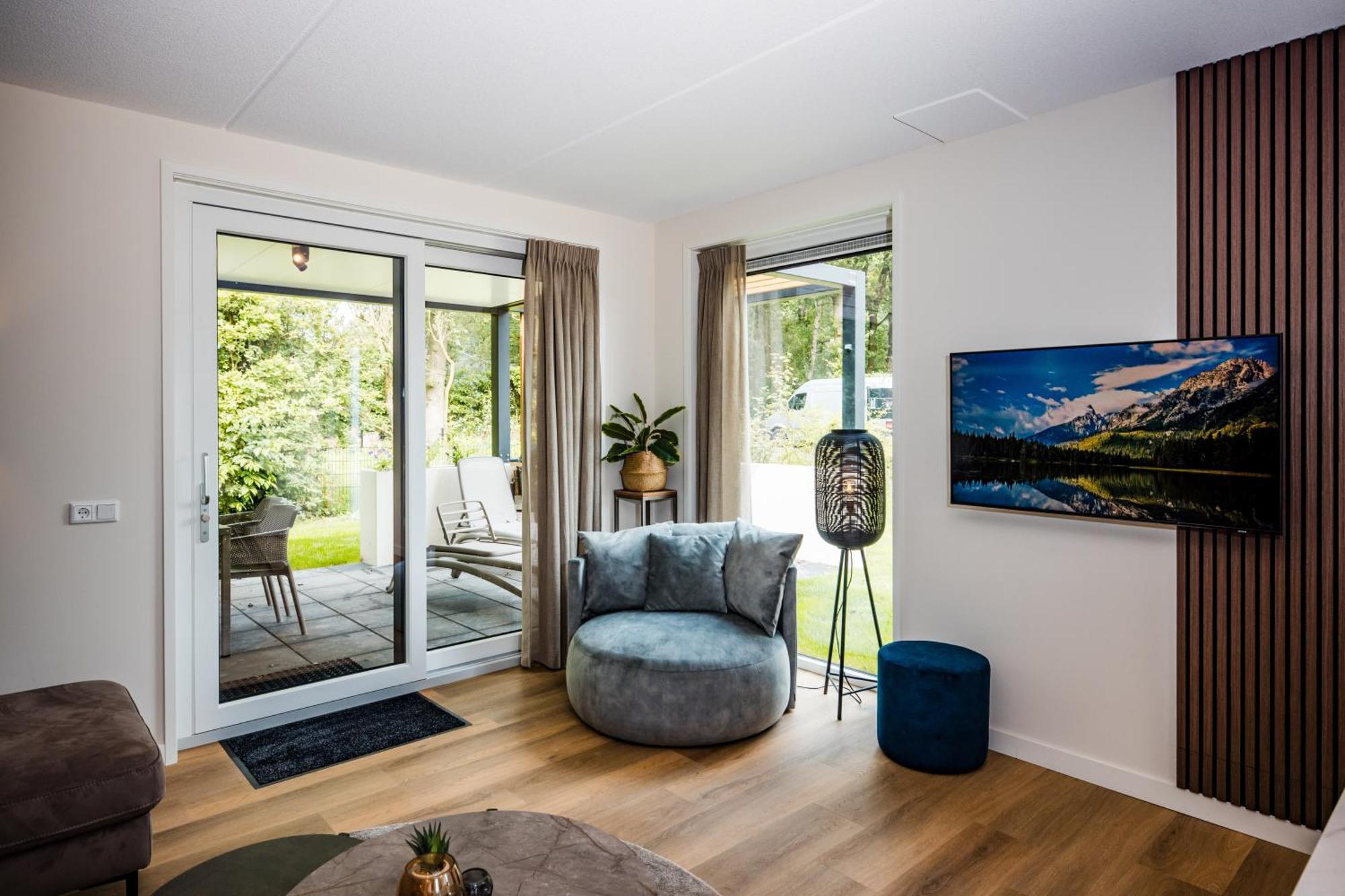 フォールトハイゼン Recreatiewoning 'Dwergarend'ヴィラ エクステリア 写真